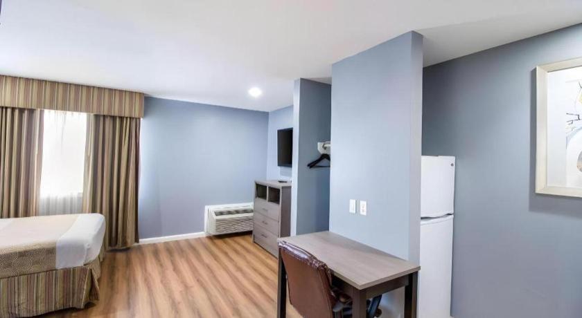 Rodeway Inn & Suites Port Arthur - Groves Екстер'єр фото